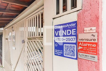 Casa à venda com 220m², 4 quartos e 1 vagaPlaquinha