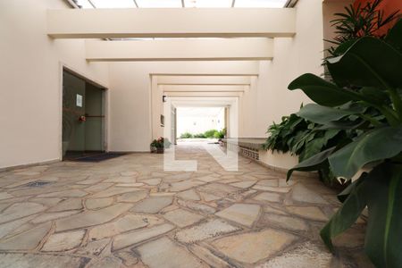 Apartamento à venda com 78m², 2 quartos e 1 vagaÁrea comum