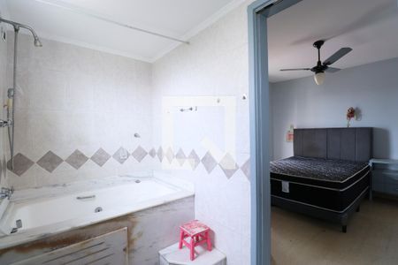 Apartamento à venda com 78m², 2 quartos e 1 vagaBanheiro da Suíte