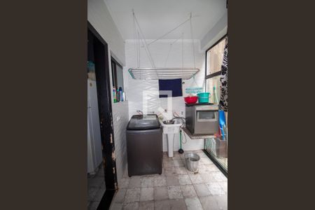 Casa à venda com 220m², 3 quartos e 4 vagasÁrea de Serviço