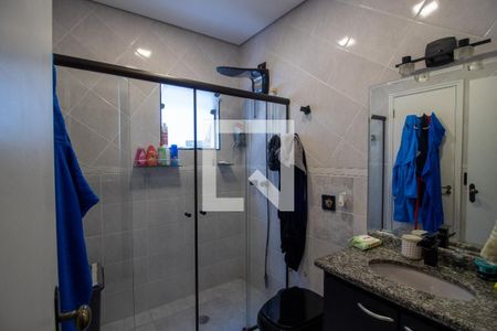 Casa à venda com 220m², 3 quartos e 4 vagasBanheiro