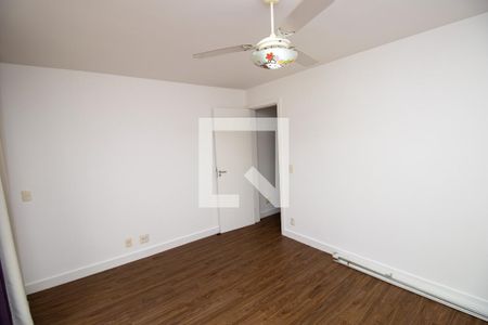 Apartamento à venda com 297m², 5 quartos e 3 vagasQuarto 5