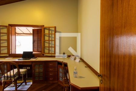 Casa de condomínio para alugar com 390m², 3 quartos e 6 vagasQuarto 4