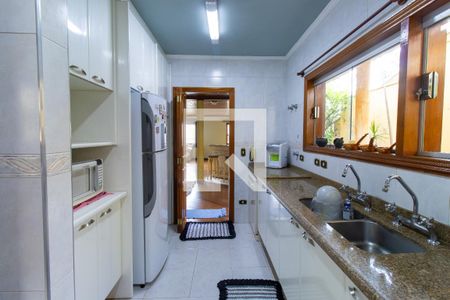 Casa de condomínio para alugar com 390m², 3 quartos e 6 vagasCozinha