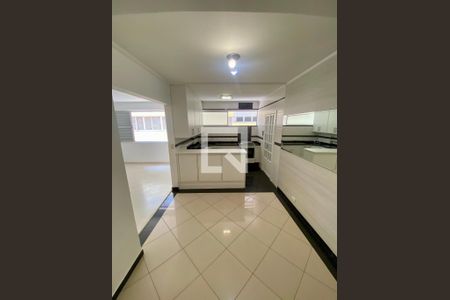 Apartamento à venda com 106m², 3 quartos e sem vaga