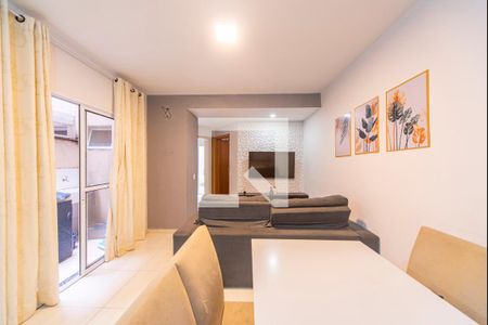 Sala de apartamento à venda com 2 quartos, 51m² em Jardim Ipanema, Santo André