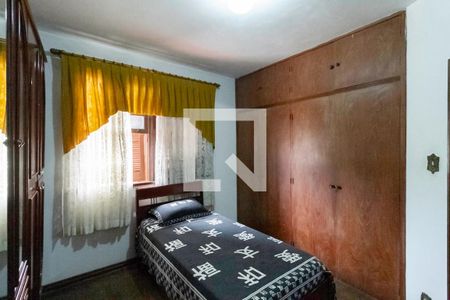 Casa à venda com 300m², 4 quartos e 3 vagas Casa à venda com 300m², 4 quartos e 3 vagasQuarto 3