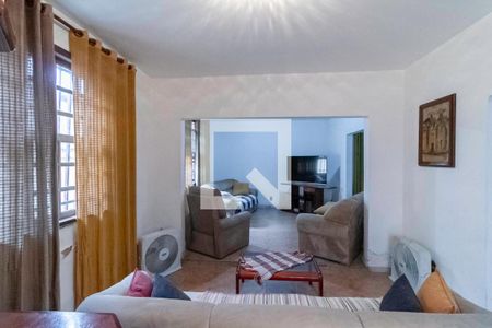 Sala de casa à venda com 4 quartos, 300m² em Planalto, Belo Horizonte