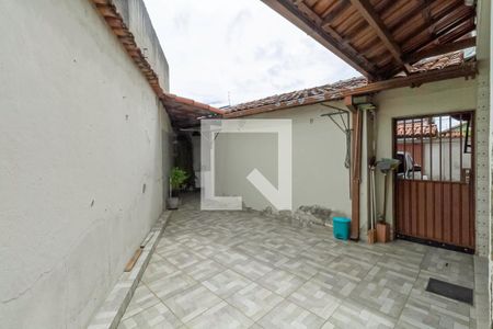 Casa à venda com 300m², 4 quartos e 3 vagas Casa à venda com 300m², 4 quartos e 3 vagasQuintal