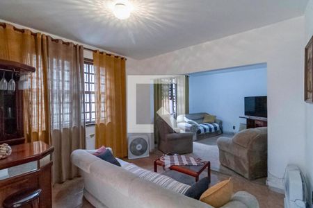 Sala de casa à venda com 4 quartos, 300m² em Planalto, Belo Horizonte