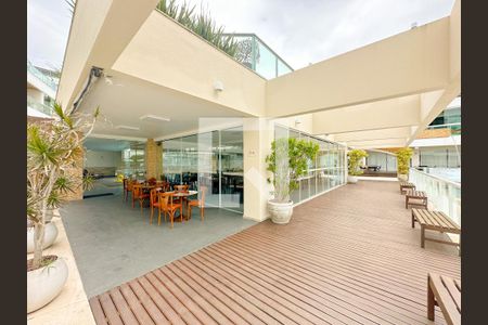 Apartamento para alugar com 124m², 2 quartos e 1 vagaÁrea comum - Salão de festas