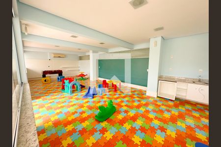 Apartamento para alugar com 124m², 2 quartos e 1 vagaÁrea comum - Playground