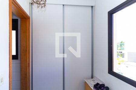 Apartamento à venda com 127m², 3 quartos e 2 vagas Apartamento à venda com 127m², 3 quartos e 2 vagasÁrea de Serviço