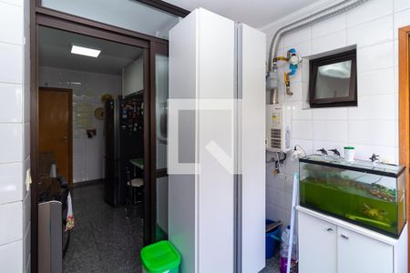 Apartamento à venda com 127m², 3 quartos e 2 vagas Apartamento à venda com 127m², 3 quartos e 2 vagasÁrea de Serviço