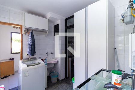 Apartamento à venda com 127m², 3 quartos e 2 vagas Apartamento à venda com 127m², 3 quartos e 2 vagasÁrea de Serviço