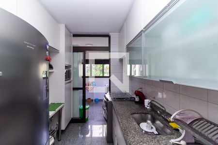 Apartamento à venda com 127m², 3 quartos e 2 vagas Apartamento à venda com 127m², 3 quartos e 2 vagasCozinha