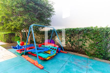 Apartamento à venda com 127m², 3 quartos e 2 vagas Apartamento à venda com 127m², 3 quartos e 2 vagasÁrea comum - Playground