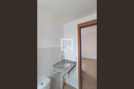 Apartamento para alugar com 55m², 2 quartos e 1 vaga Apartamento para alugar com 55m², 2 quartos e 1 vagaBanheiro