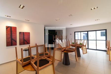Apartamento para alugar com 55m², 2 quartos e 1 vaga Apartamento para alugar com 55m², 2 quartos e 1 vagaÁrea comum - Salão de festas