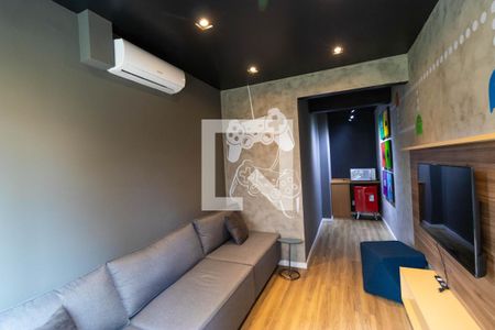 Apartamento para alugar com 55m², 2 quartos e 1 vaga Apartamento para alugar com 55m², 2 quartos e 1 vagaÁrea comum - Salão de Jogos