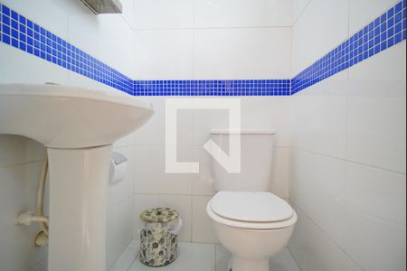 Casa à venda com 250m², 3 quartos e 3 vagasBanheiro