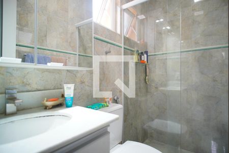 Casa à venda com 250m², 3 quartos e 3 vagasBanheiro da Suíte