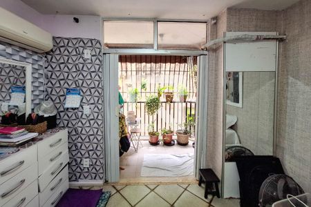 Apartamento à venda com 100m², 3 quartos e 1 vaga Apartamento à venda com 100m², 3 quartos e 1 vagaSuíte