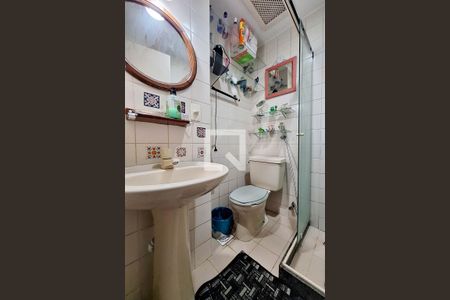 Apartamento à venda com 100m², 3 quartos e 1 vaga Apartamento à venda com 100m², 3 quartos e 1 vagaBanheiro