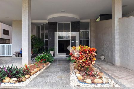 Apartamento à venda com 100m², 3 quartos e 1 vagaFachada