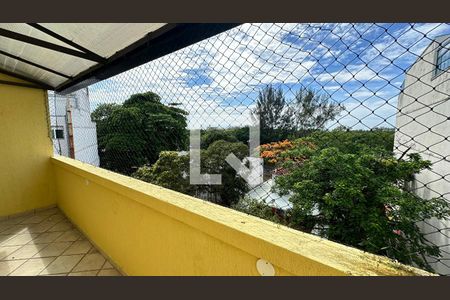 Apartamento à venda com 250m², 5 quartos e 2 vagas Apartamento à venda com 250m², 5 quartos e 2 vagasVaranda do Quarto 5