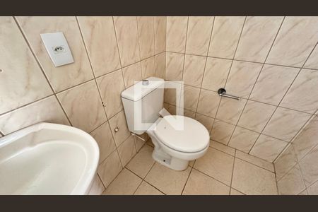 Apartamento à venda com 250m², 5 quartos e 2 vagas Apartamento à venda com 250m², 5 quartos e 2 vagasBanheiro quarto 3