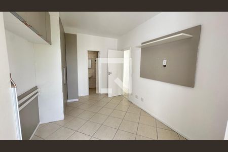 Apartamento à venda com 250m², 5 quartos e 2 vagas Apartamento à venda com 250m², 5 quartos e 2 vagasQuarto 3