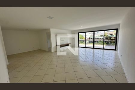 Sala de apartamento para alugar com 5 quartos, 250m² em Recreio dos Bandeirantes, Rio de Janeiro
