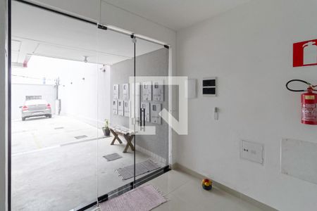 Apartamento para alugar com 82m², 2 quartos e 1 vagaEntrada