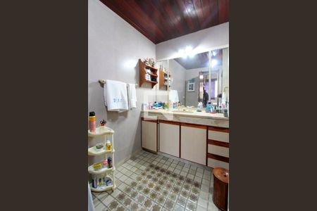 Apartamento à venda com 154m², 3 quartos e 2 vagasBanheiro Quarto 3 suíte