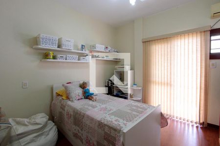 Apartamento à venda com 154m², 3 quartos e 2 vagasQuarto 2