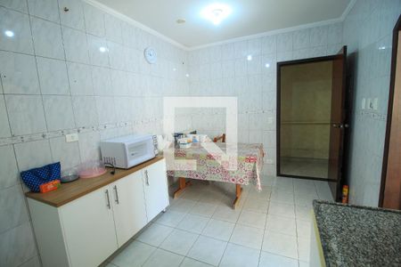 Casa para alugar com 320m², 4 quartos e 1 vaga Casa para alugar com 320m², 4 quartos e 1 vagaCozinha