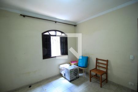 Casa para alugar com 320m², 4 quartos e 1 vaga Casa para alugar com 320m², 4 quartos e 1 vagaQuarto 3