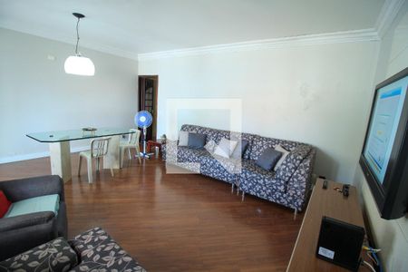 Sala de casa para alugar com 4 quartos, 320m² em Quarta Parada, São Paulo