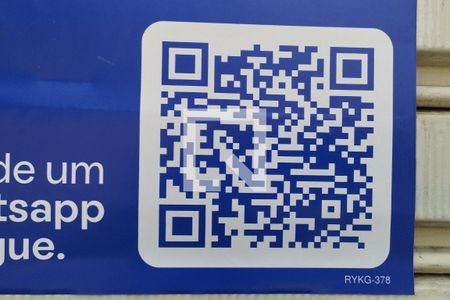 Casa à venda com 230m², 4 quartos e 2 vagasFachada