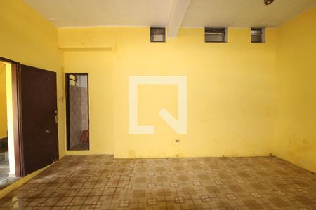 Casa à venda com 230m², 4 quartos e 2 vagasGaragem