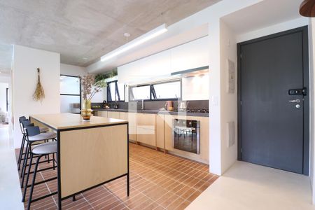Cozinha de apartamento à venda com 3 quartos, 138m² em Vila Ipojuca, São Paulo