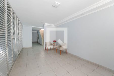 Studio para alugar com 29m², 1 quarto e 1 vaga Studio para alugar com 29m², 1 quarto e 1 vagaHall de entrada