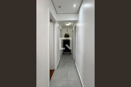 Apartamento à venda com 85m², 3 quartos e 2 vagasCorredor