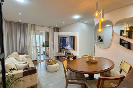 Sala de apartamento à venda com 3 quartos, 85m² em Jardim Tupanci, Barueri