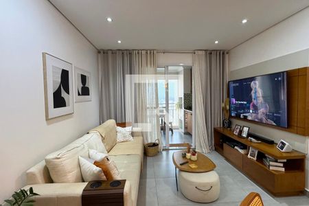 Sala de apartamento à venda com 3 quartos, 85m² em Jardim Tupanci, Barueri