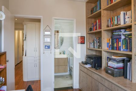 Apartamento à venda com 143m², 3 quartos e 2 vagasSuíte 3