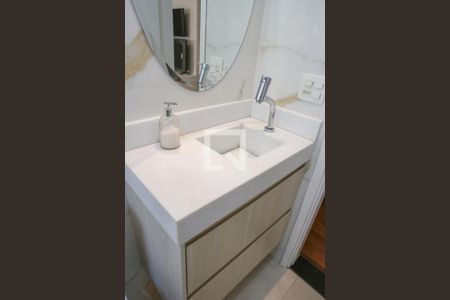 Apartamento à venda com 143m², 3 quartos e 2 vagasBanheiro da Suíte 2