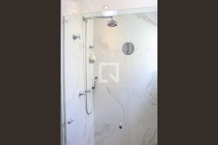 Apartamento à venda com 143m², 3 quartos e 2 vagasBanheiro da Suíte 1