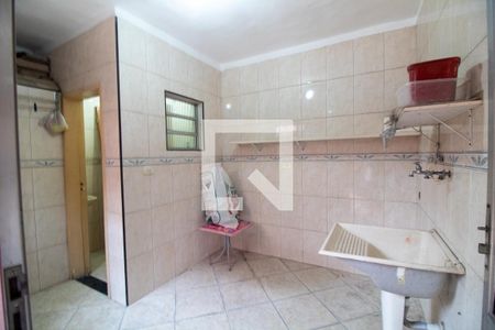 Casa à venda com 147m², 3 quartos e 2 vagas Casa à venda com 147m², 3 quartos e 2 vagasÁrea de Serviço